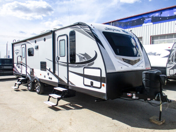 2019 Whitehawk 27RB - $137 wk