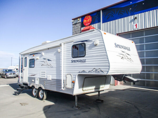 REDUCED - 2009 Springdale 242RLSS, just $43 wk