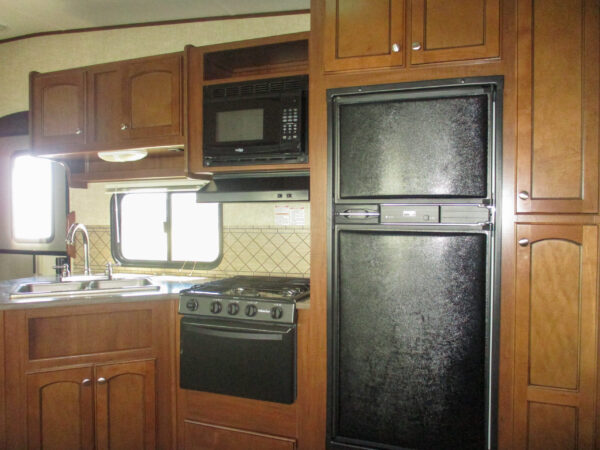 2015 Elkridge E26 - $78 wk --- ON SALE - Image 7