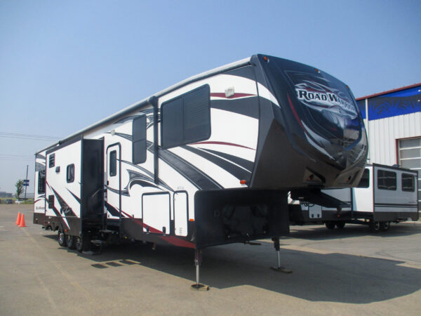 2015 Road Warrior 415RW - just $159/wk