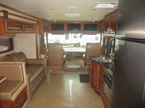 2015 Bounder Classic 36H - just $283/wk - Image 6