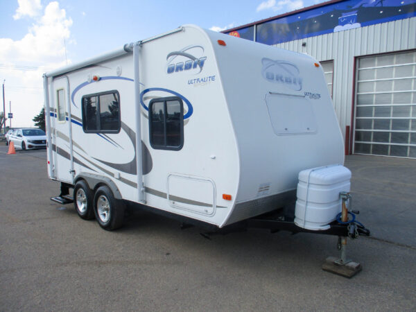 2008 Fleetwood Orbit 718FQ - $38/wk