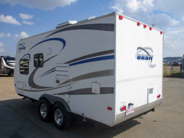 2008 Fleetwood Orbit 718FQ - $38/wk - Image 4