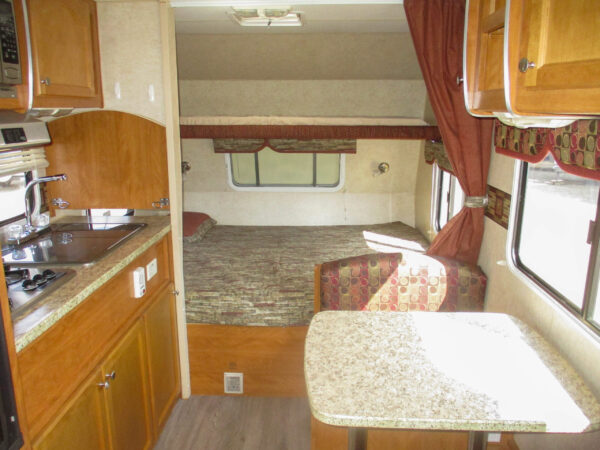 2008 Fleetwood Orbit 718FQ - $38/wk - Image 5