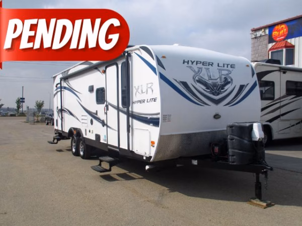 2013 XLR Hyperlite 27HFS - Pending