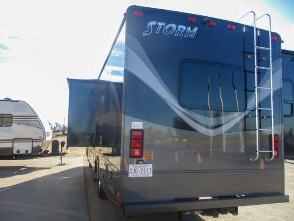 2014 Storm 32V - $255/wk - Image 5