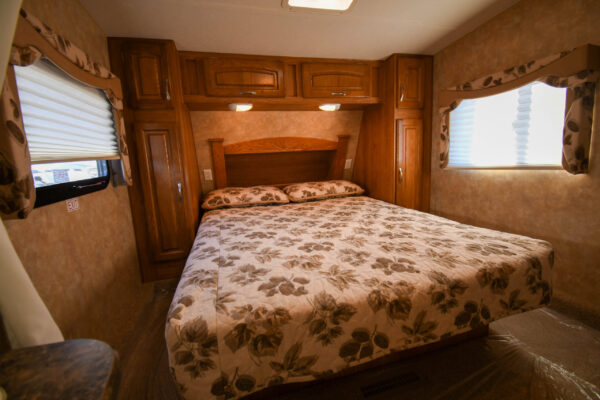 2010 Eagle 25.5RKS - $68/wk - Image 19