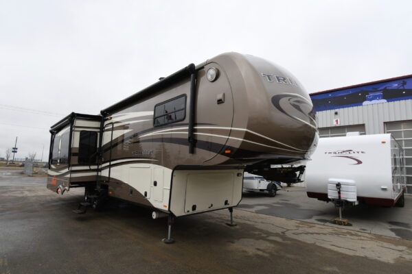 2014 Trilogy 3650RL - $172/wk