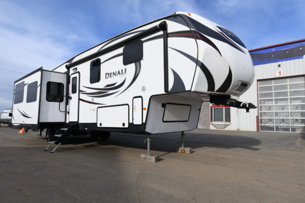 2014 Denali 293RKS - $163/wk