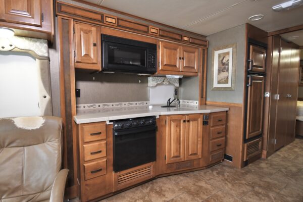 2013 Tiffin Allegro 34TGA - Pending - Image 5