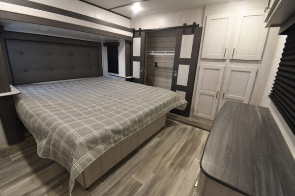 2023 Sprinter 3570LFT - $209/wk - Image 23