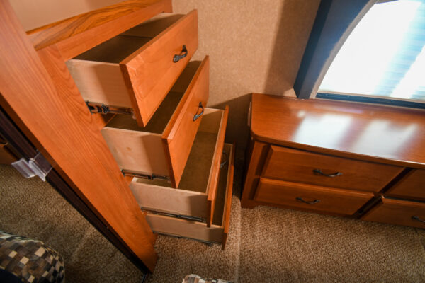 Hit the Road with a Spacious Bunk Model 5th - $76/wk - Image 19