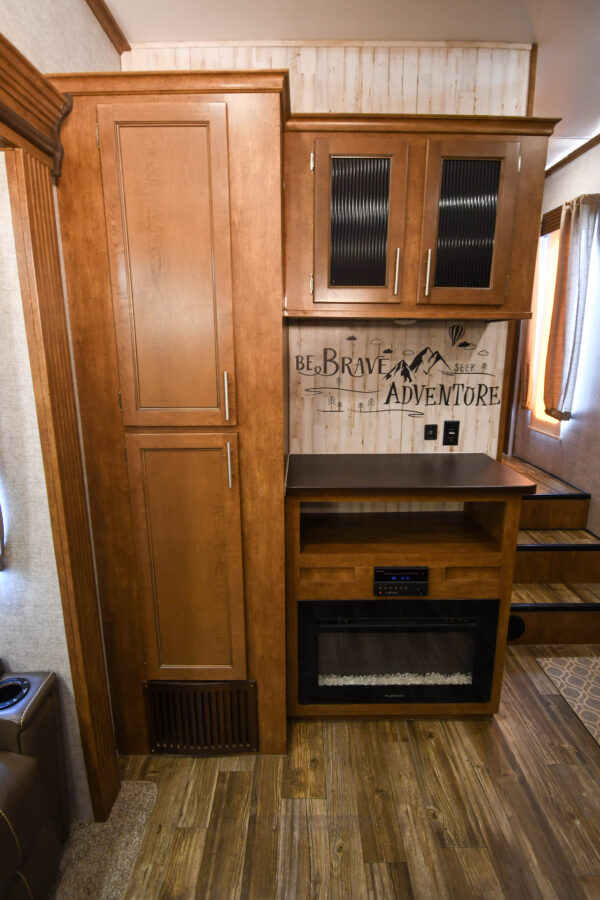 Bunkhouse Fifth Wheel with Outdoor Kitchen - $149/wk - Image 23