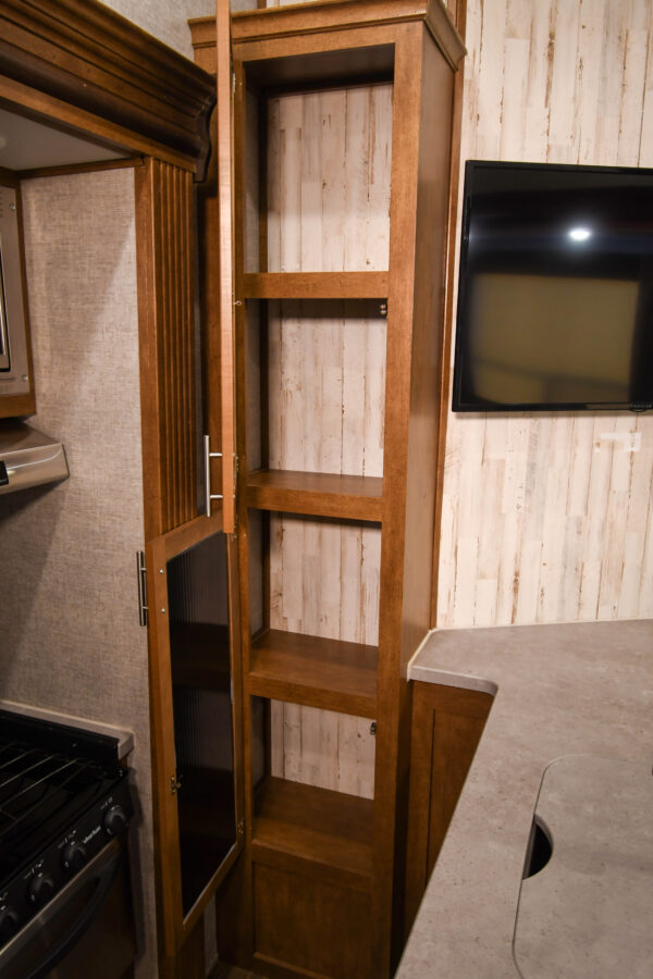 Bunkhouse Fifth Wheel with Outdoor Kitchen - $149/wk - Image 10