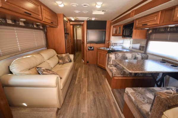 Durable Class A w/ Storage Galore - $128/wk - Image 4
