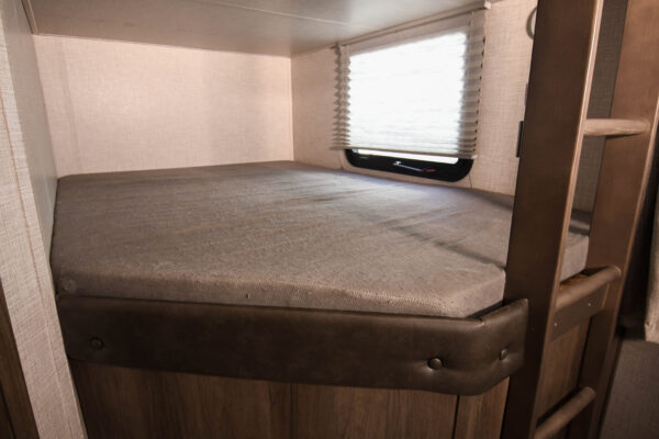 Stylish Bunk Model for the Family - $86/wk - Image 21