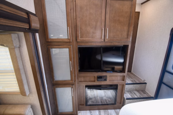 Bunkhouse Fifth w/ Camp Kitchen & 1.5 Baths - $129/wk - Image 20