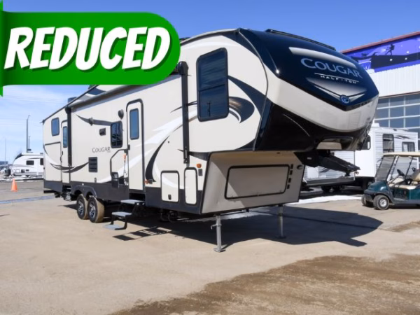 Bunkhouse Fifth w/ Camp Kitchen & 1.5 Baths - $117/wk --- ON SALE