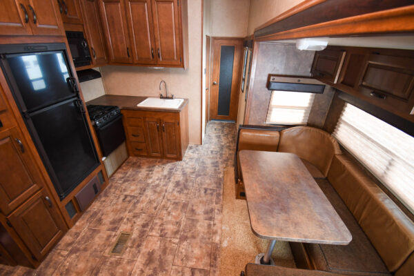 Spacious Toy Hauler w/ a Bunk - Pending - Image 5