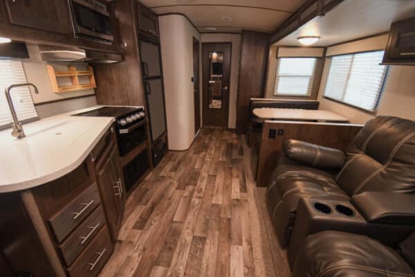 Easy-to-Tow Bunk Model for the Family - $108/wk - Image 5