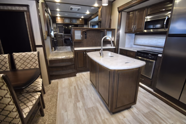 5-Slide Spacious Fifth w/ Pull-Out Storage - $237/wk - Image 7