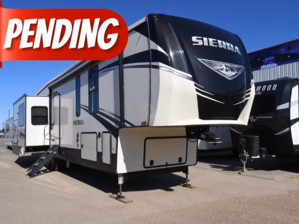 Luxury Bunkhouse Fifth w/ Camp Kitchen & Island - Pending