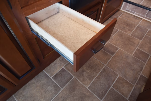 Class C w/ Storage Galore & Loft Bunk - $175/wk - Image 11