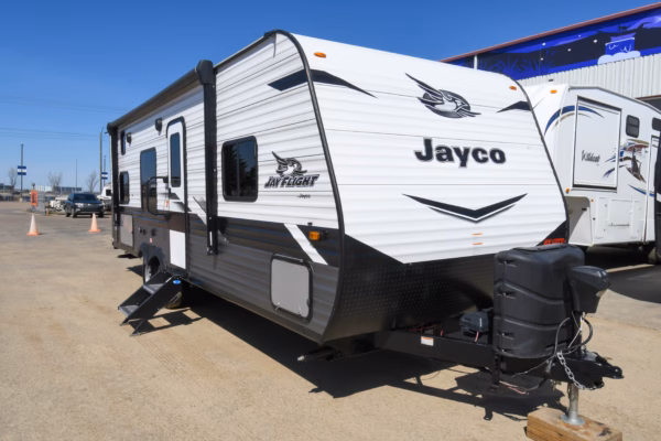 Easy-to-Tow Compact Trailer w/ Bunks - $81/wk
