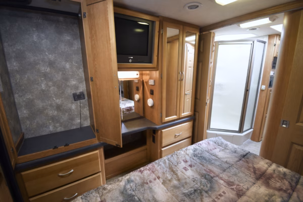 Spacious 'Oldie' Class A w/ Lots of Storage for Serious Roadies - $167/wk - Image 23