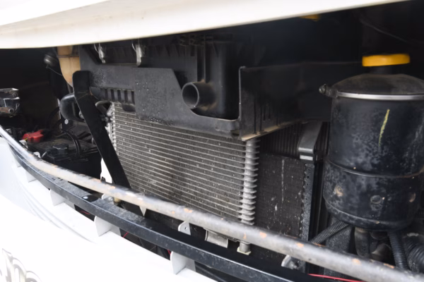 Spacious 'Oldie' Class A w/ Lots of Storage for Serious Roadies - $167/wk - Image 6