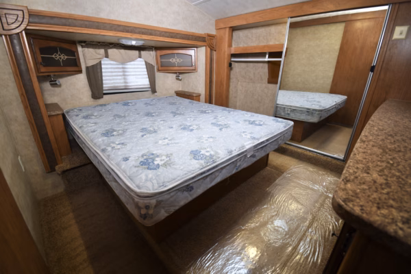 Spacious Bunkhouse Fifth w/ Camp Kitchen - $93/wk - Image 23