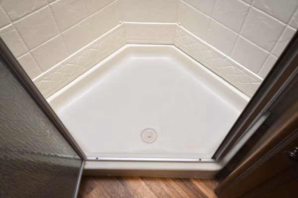 Spacious Bunkhouse Fifth w/ Camp Kitchen - $93/wk - Image 29
