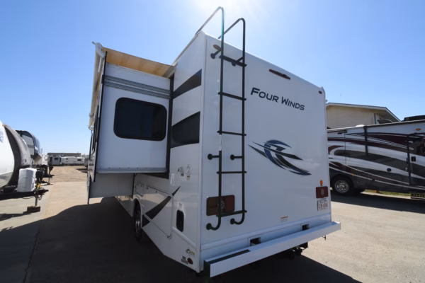 Modern 1-Slide Class C w/ Lots of Storage & Loft Bunk - $287/wk - Image 5