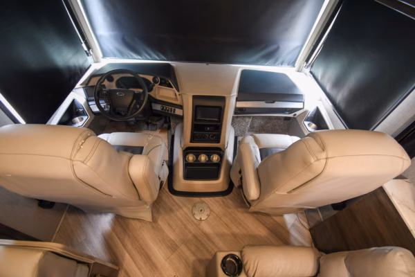 Sleek & Luxurious Low KM Class A - $358/wk - Image 26
