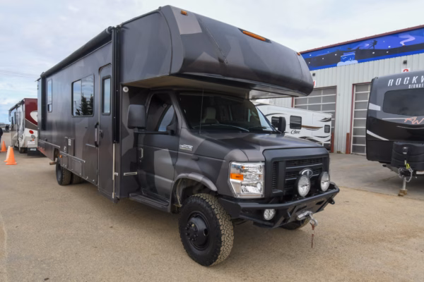 Customized Camo-Wrapped Class C w/ Full Home Amenities - $296/wk