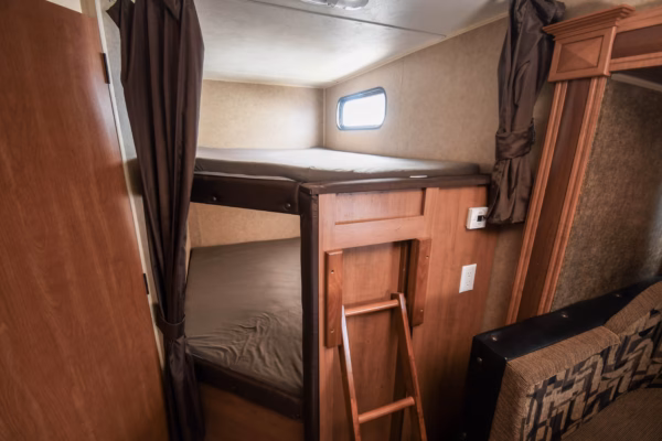 Lightweight Trailer w/ Lots of Space, Storage, & Bunks - $77/wk - Image 12