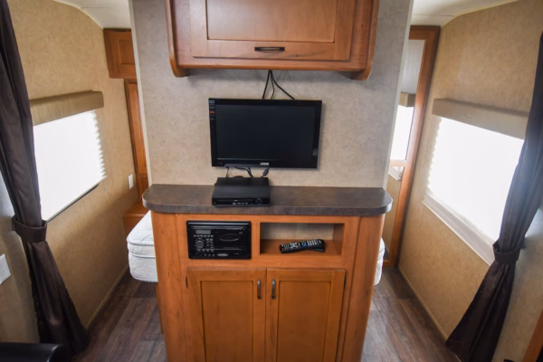 Lightweight Trailer w/ Lots of Space, Storage, & Bunks - $77/wk - Image 20