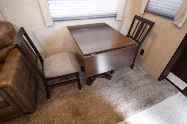 Spacious Family Fifth w/ Bunk & Camp Kitchen - $96/wk - Image 19