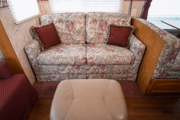 The Good 'ole Days: Roomy Fifth w/ Tons of Storage - $54/wk - Image 23