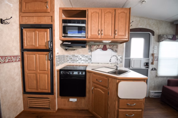 The Good 'ole Days: Roomy Fifth w/ Tons of Storage - $54/wk - Image 7