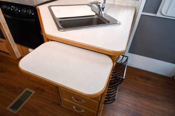 The Good 'ole Days: Roomy Fifth w/ Tons of Storage - $54/wk - Image 10