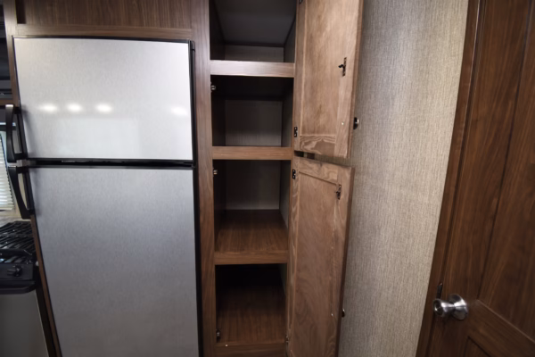 Spacious Couples' Trailer w/ Camp Kitchen - $92/wk - Image 13
