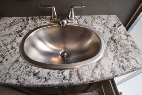 Spacious Couples' Trailer w/ Camp Kitchen - $92/wk - Image 15