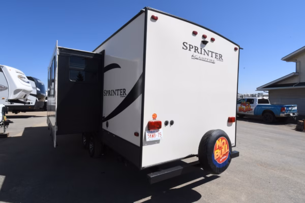 Spacious Couples' Trailer w/ Camp Kitchen - $92/wk - Image 6