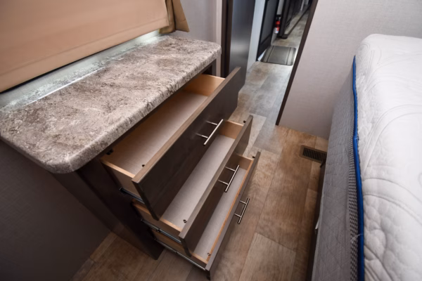 Spacious Couples' w/ Camp Kitchen - $129/wk - Image 23