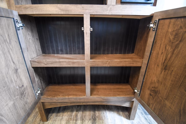 Elegant, Spacious Family Trailer w/ Bunks - $92/wk - Image 20