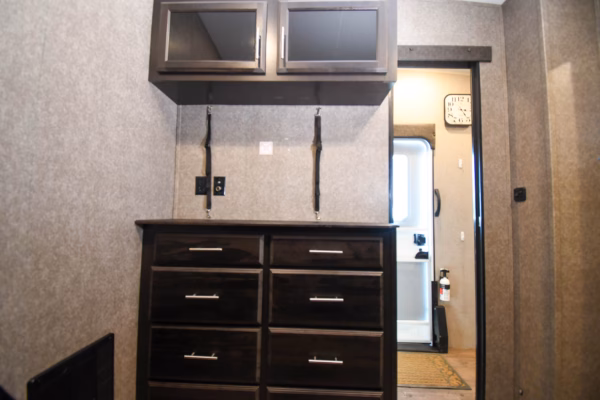 Luxury Fifth w/ Spacious Layout & Bunks - $168/wk - Image 19