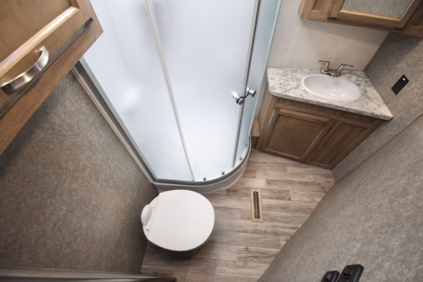 Modern, Roomy Bunkhouse Trailer w/ Camp Kitchen - Pending - Image 19