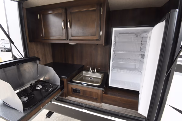 Modern, Roomy Bunkhouse Trailer w/ Camp Kitchen - Pending - Image 3
