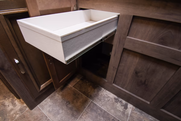Stylish, Spacious Rear Cooking w/ Camp Kitchen - $96/wk - Image 14
